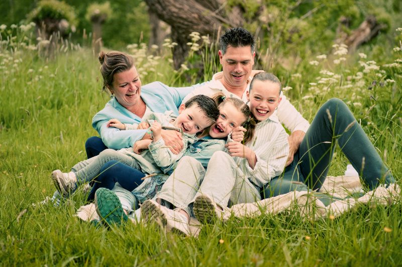 Familie — gefotografeerd door FotoVervuurt - Tilburg — foto 6