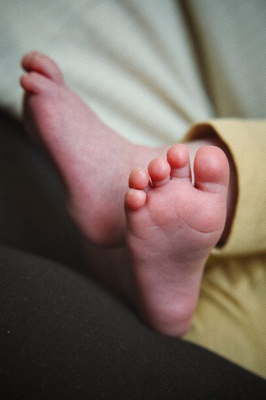 Newborn — gefotografeerd door FotoVervuurt